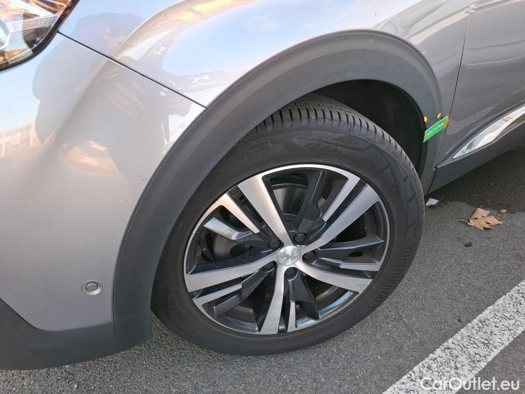  Peugeot  5008  Allure Business 1.5 HDi 130CV BVA8 E6d #38