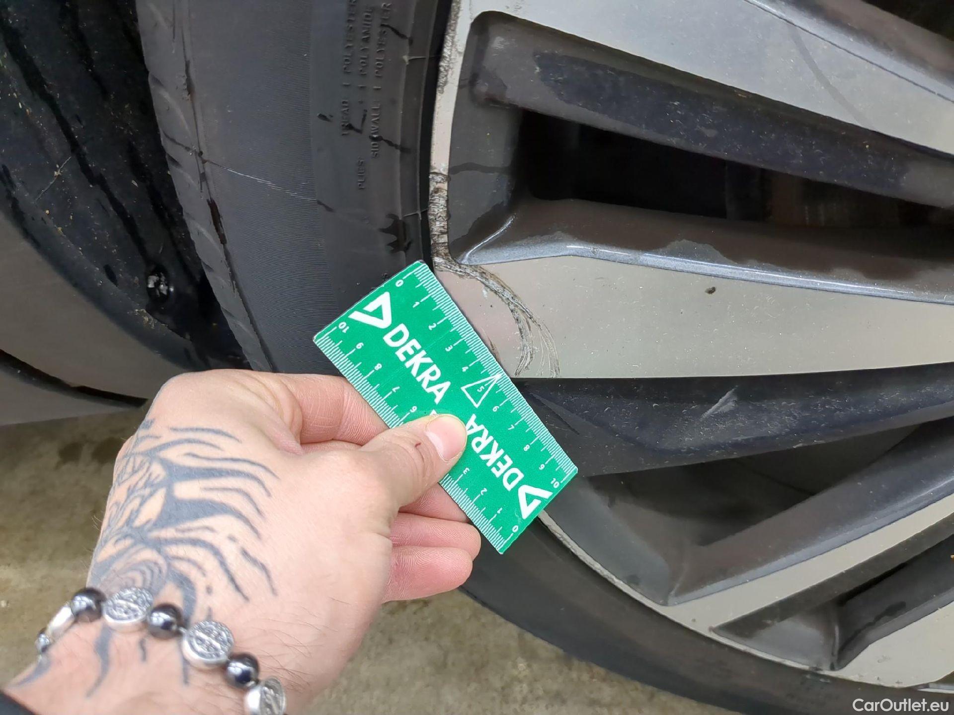  Peugeot  5008  GT 2.0 HDi 180CV BVA8 E6d #7