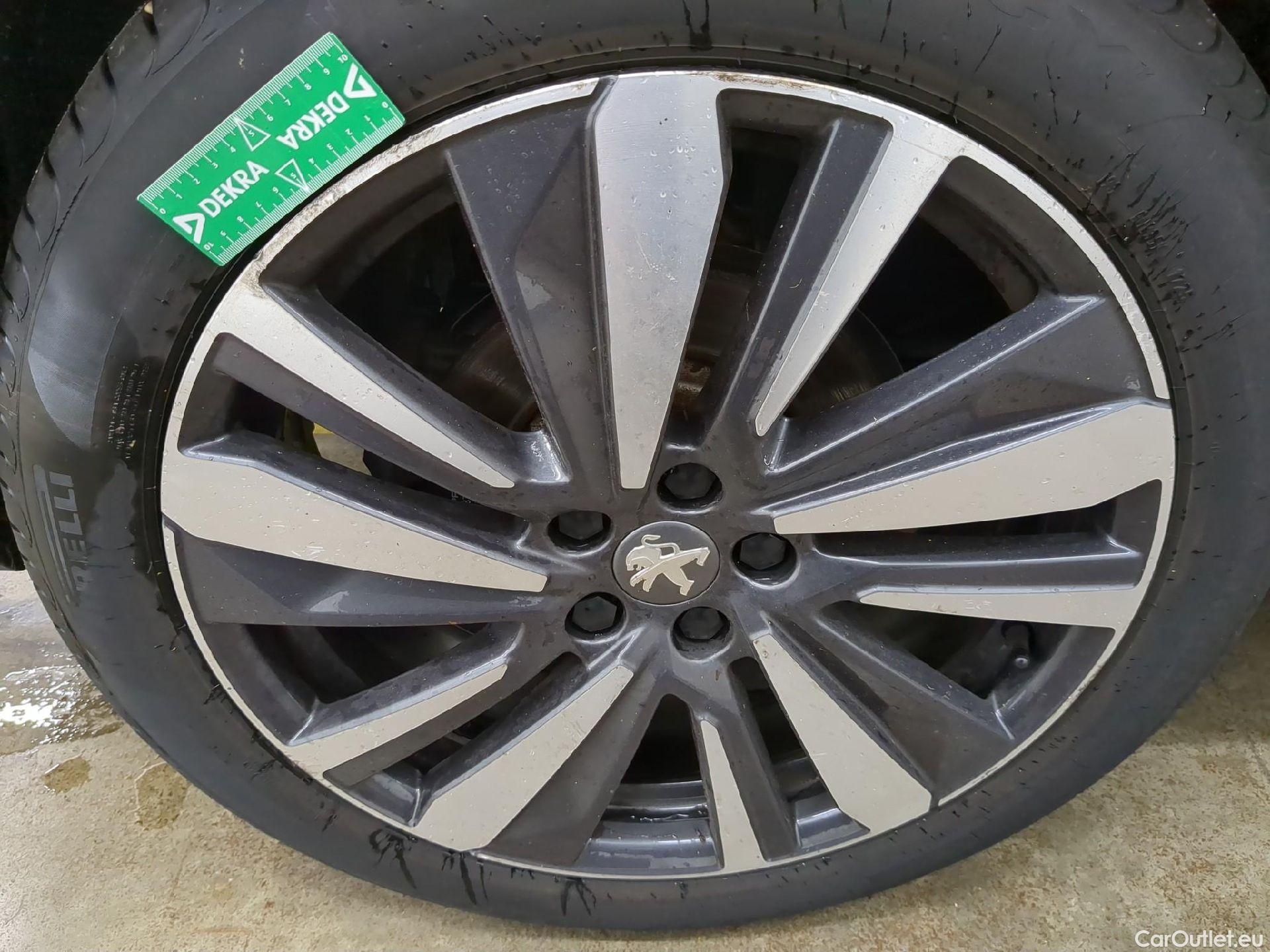  Peugeot  5008  GT 2.0 HDi 180CV BVA8 E6d #11