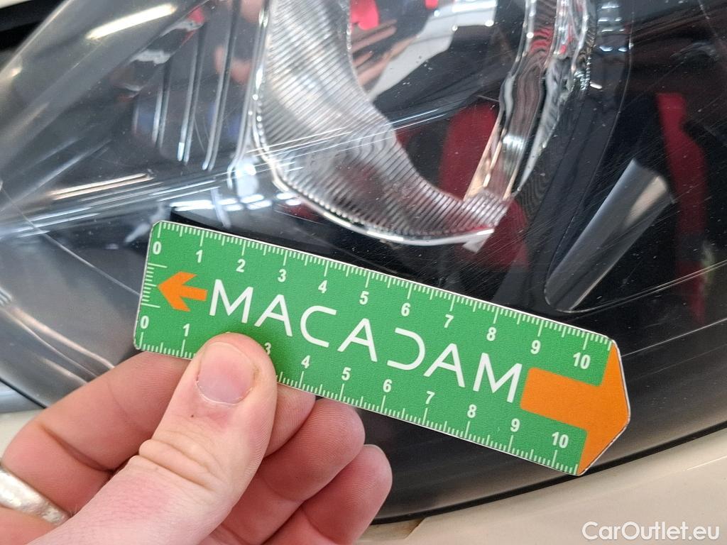  Renault  Captur  Business 1.5 dCi 90CV BVA6 E6 #82