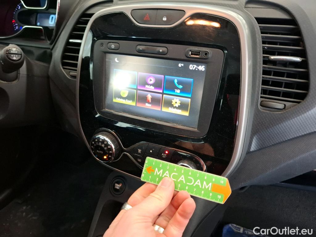  Renault  Captur  Business 1.5 dCi 90CV BVA6 E6 #52