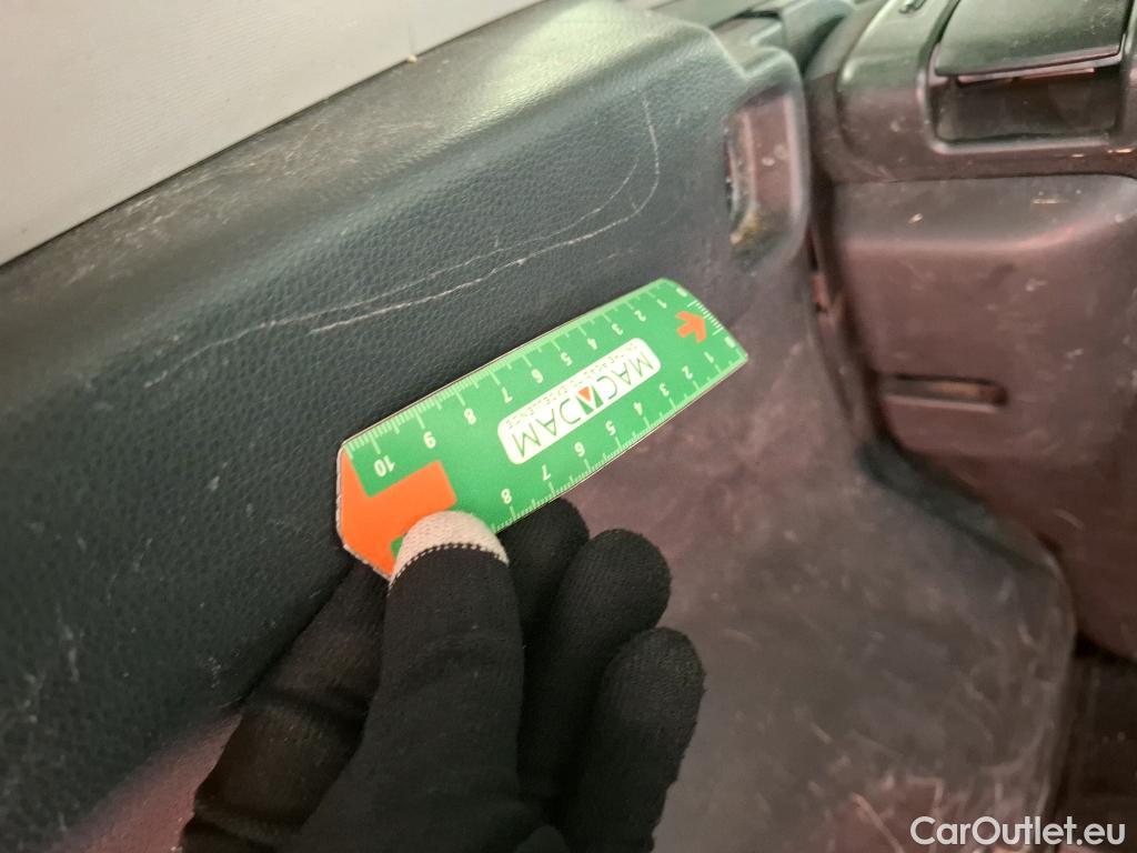  Toyota  RAV4 TOYOTA  Hybride / 2018 / 5P / SUV Hybride AWD Dynamic Business Beyond Zero #19