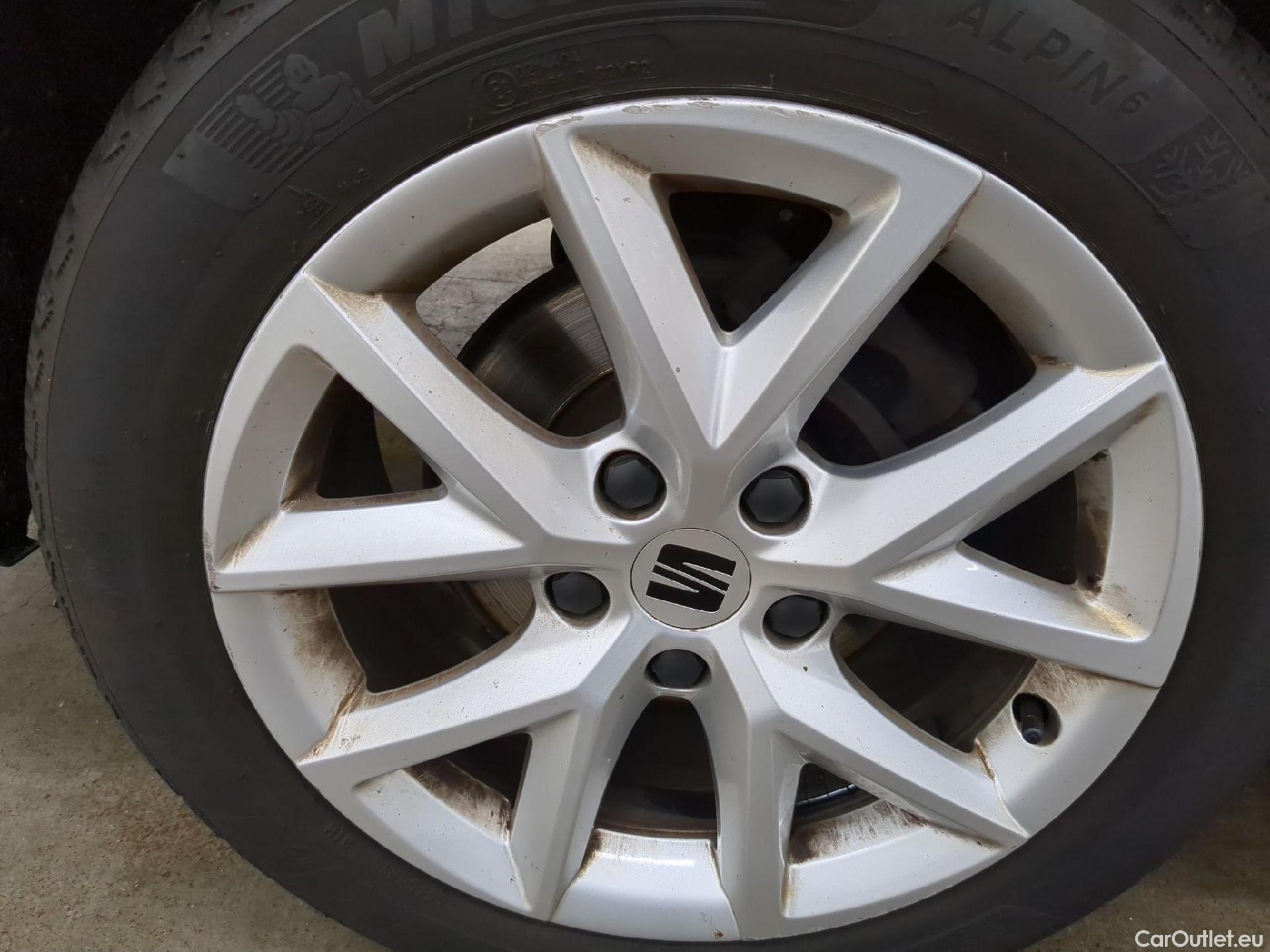  Seat  Leon SEAT  Sportstourer / 2020 / 5P / Break 1.0 eTSI 110 DSG S&S Style Business #29