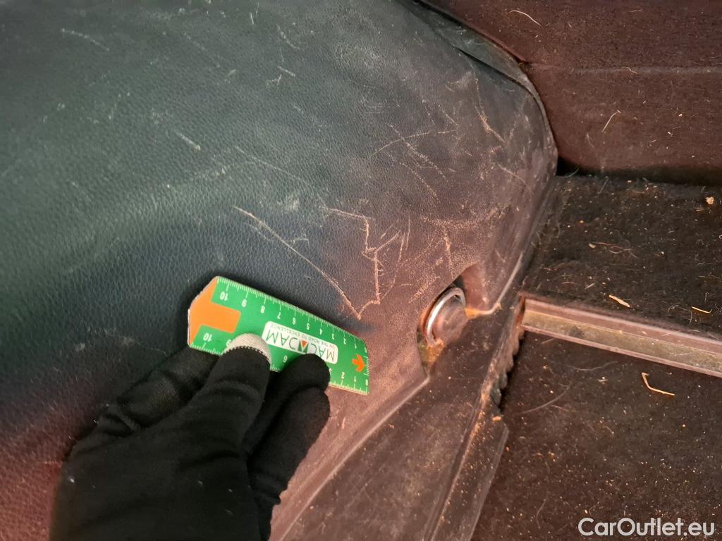  Toyota  RAV4 TOYOTA  Hybride / 2018 / 5P / SUV Hybride AWD Dynamic Business Beyond Zero #18