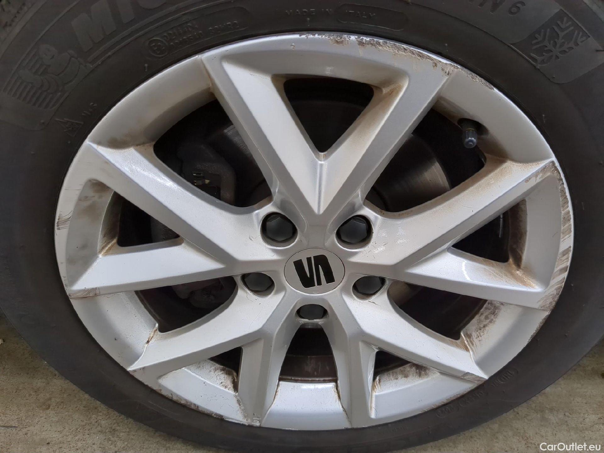  Seat  Leon SEAT  Sportstourer / 2020 / 5P / Break 1.0 eTSI 110 DSG S&S Style Business #22