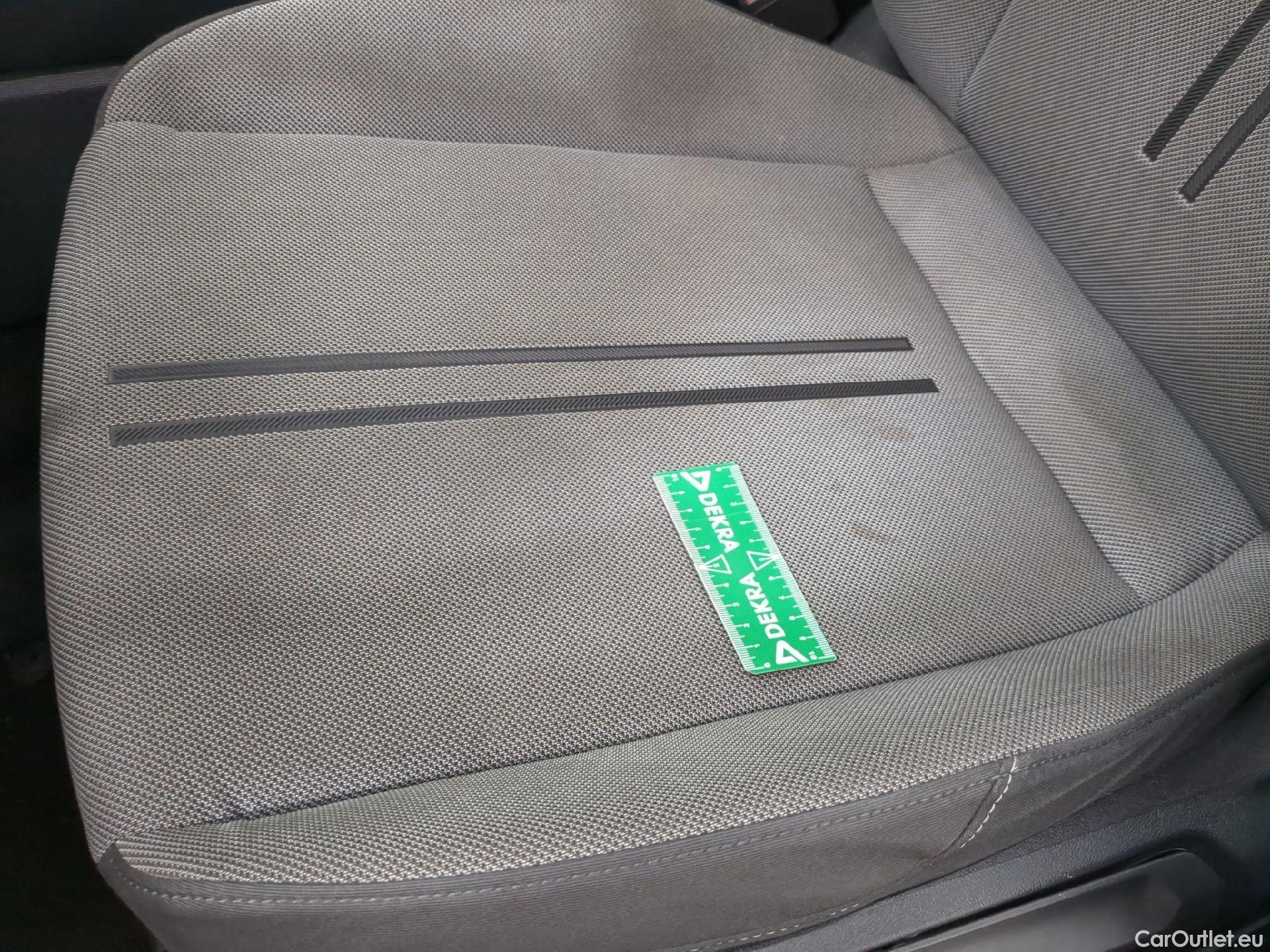  Seat  Leon SEAT  Sportstourer / 2020 / 5P / Break 1.0 eTSI 110 DSG S&S Style Business #6