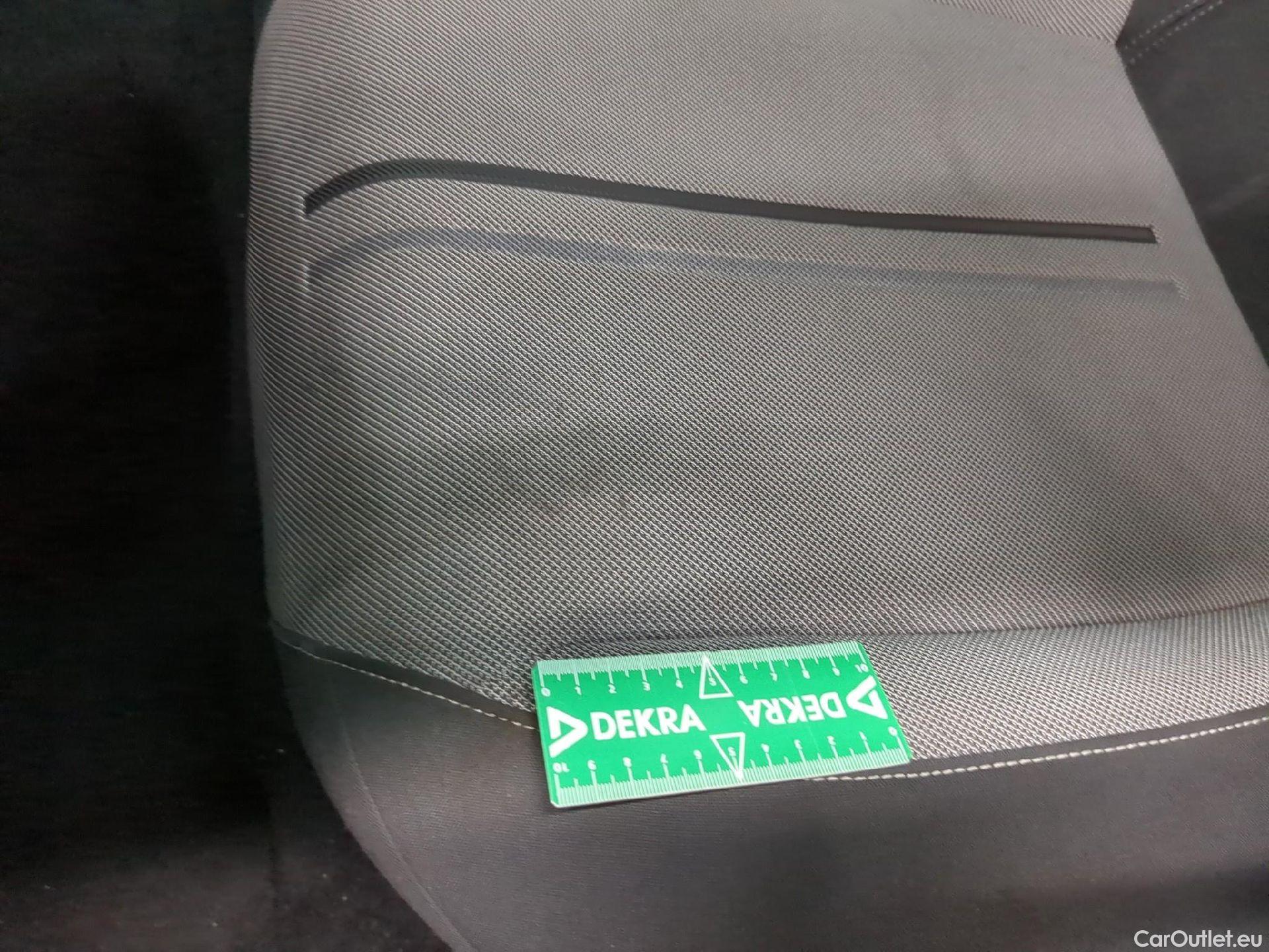  Seat  Leon SEAT  Sportstourer / 2020 / 5P / Break 1.0 eTSI 110 DSG S&S Style Business #5