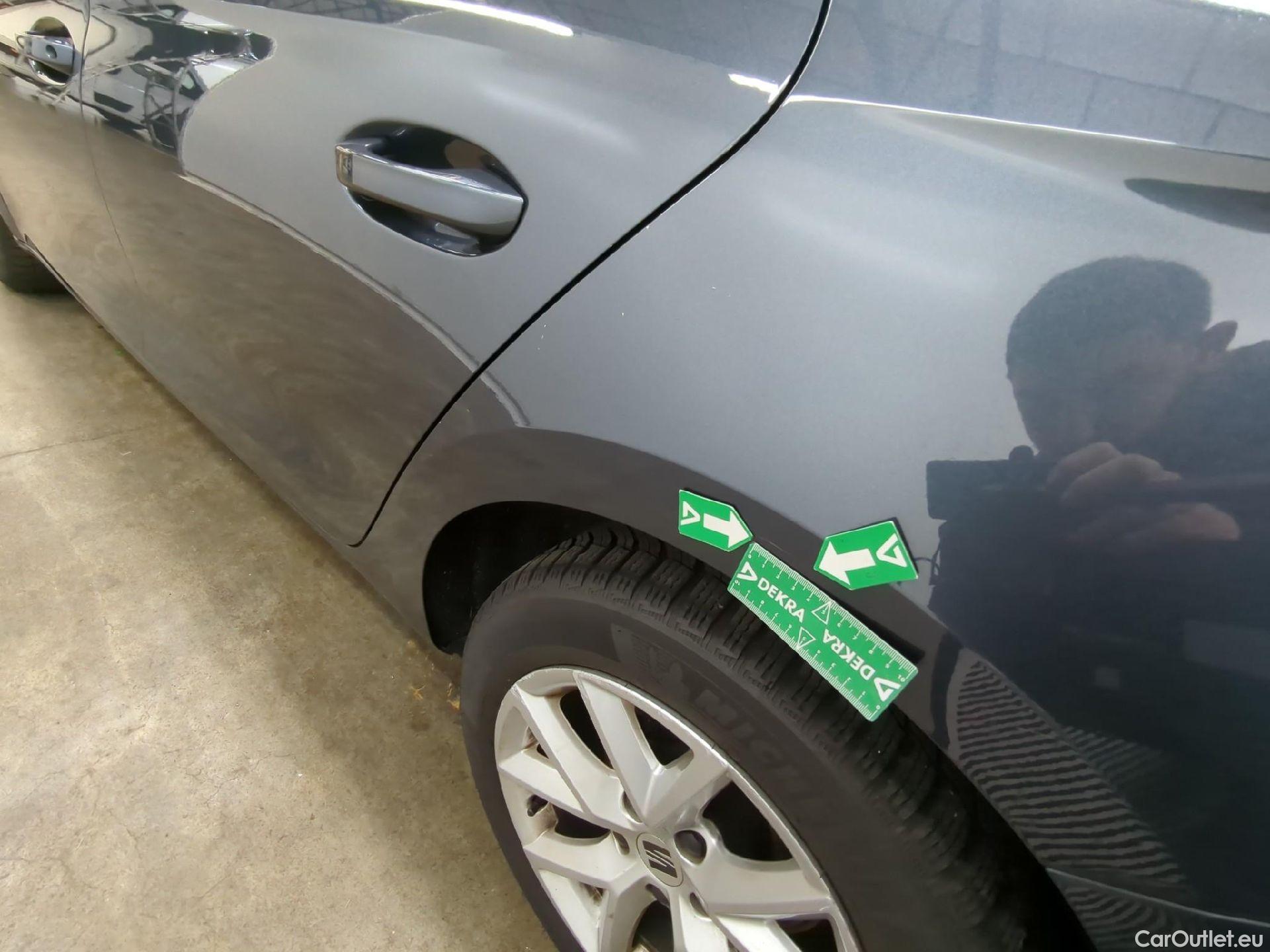  Seat  Leon SEAT  Sportstourer / 2020 / 5P / Break 1.0 eTSI 110 DSG S&S Style Business #44