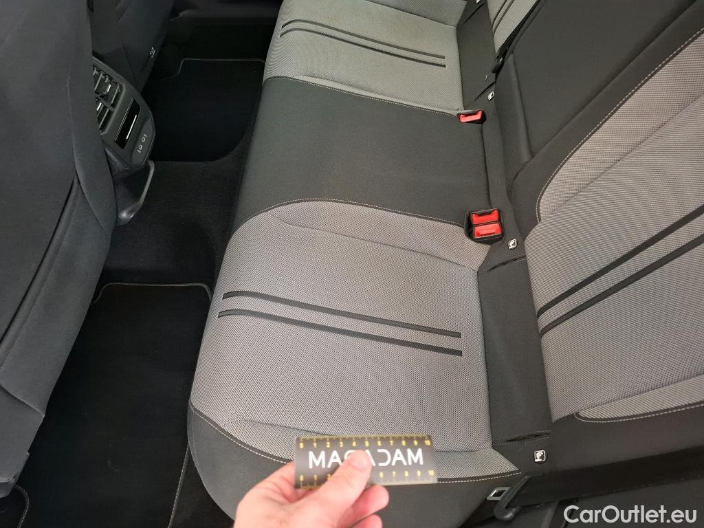  Seat  Leon SEAT  Sportstourer / 2020 / 5P / Break 2.0 TDI 150 DSG S&S Style Business #10