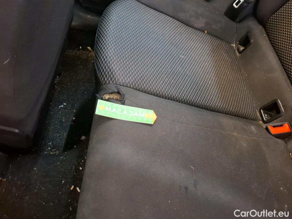  Volkswagen  Polo VOLKSWAGEN  / 2017 / 5P / Berline 1.0 TSI 95 #1