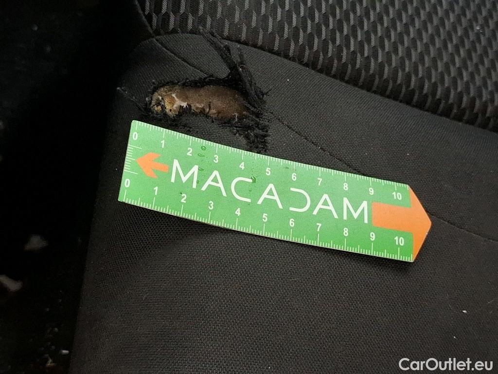  Volkswagen  Polo VOLKSWAGEN  / 2017 / 5P / Berline 1.0 TSI 95 #2