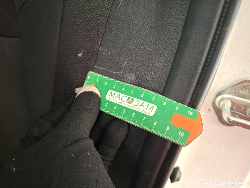  Toyota  RAV4 TOYOTA  Hybride / 2018 / 5P / SUV Hybride AWD Dynamic Business Beyond Zero #46