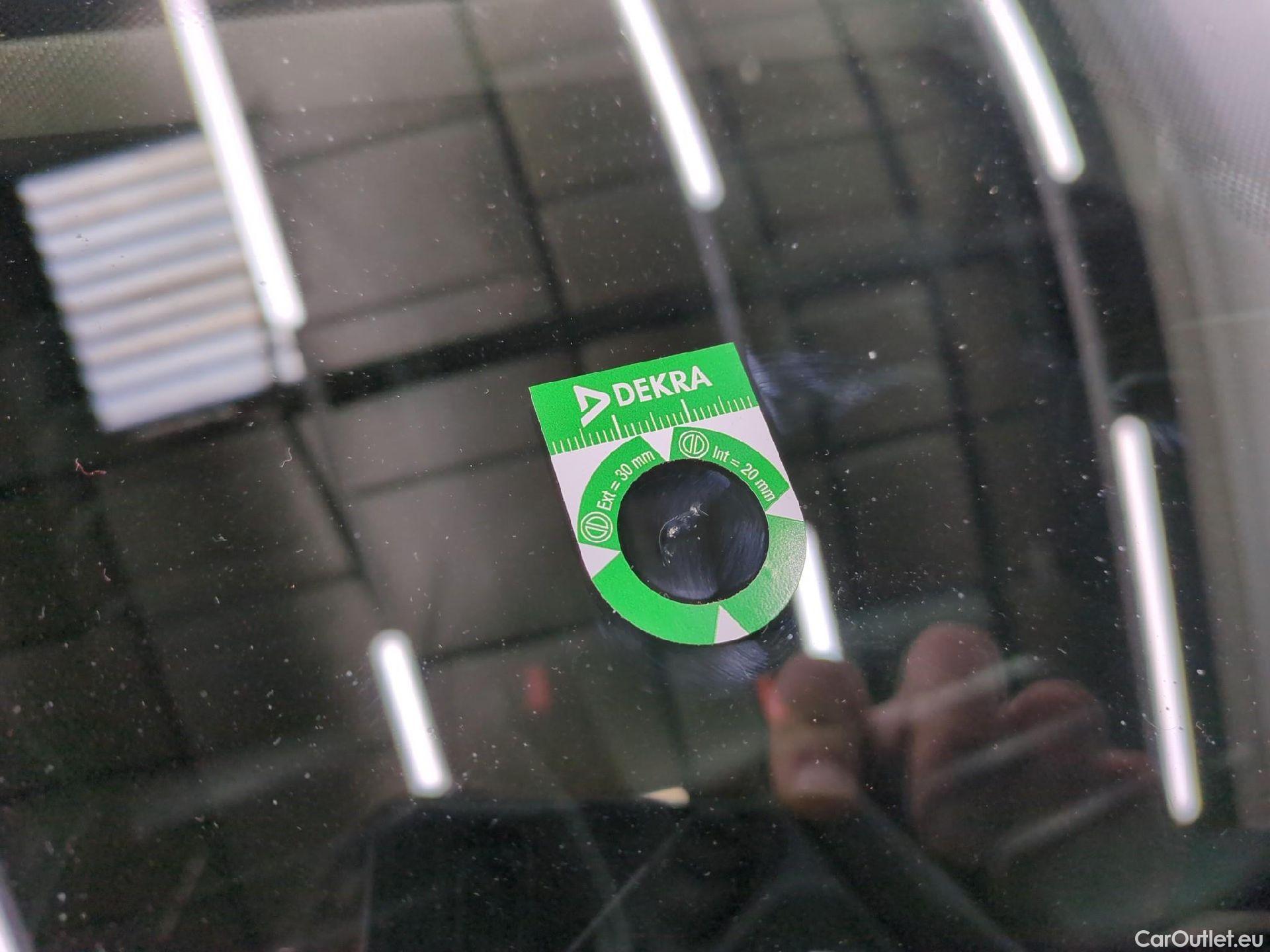  Volkswagen  Tiguan VOLKSWAGEN  Allspace / 2017 / 5P / SUV 1.5 TSI 150 EVO DSG7 Carat Exclusive #49