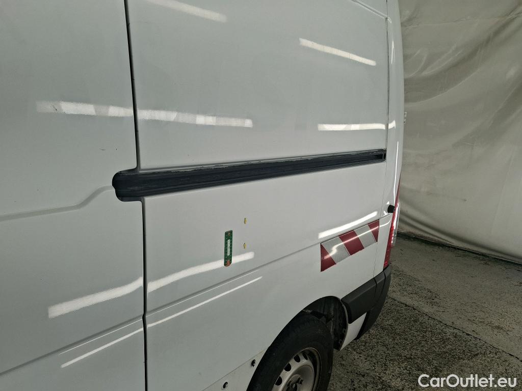  Nissan  NV400 NISSAN  / 2014 / 4P / Fourgon tôlé L2H2 2.3 dCi 165 EUVI S/S 3t5 N-Connecta #84