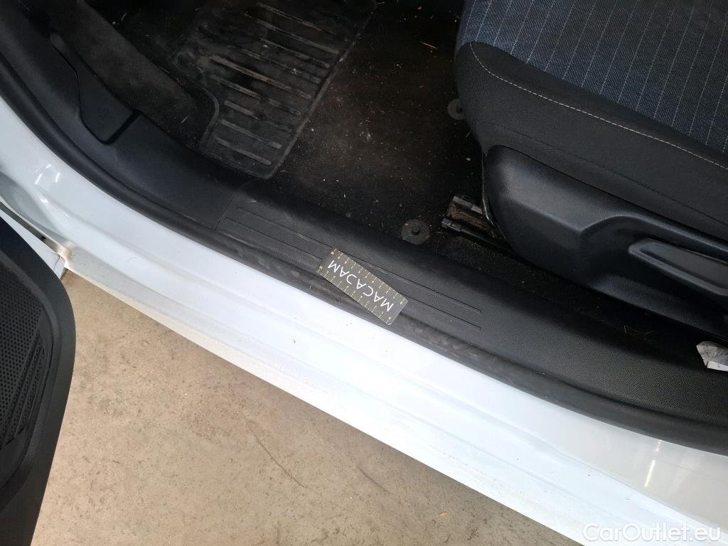  Peugeot  208  Premium 1.5 HDi 100CV BVM6 E6d #6