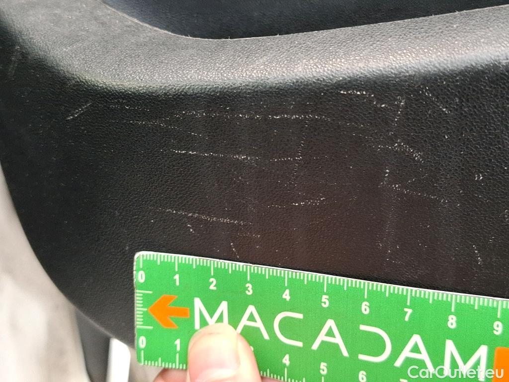  Peugeot  208  Affaire Premium 1.5 HDi 100CV BVM5 E6dT #27