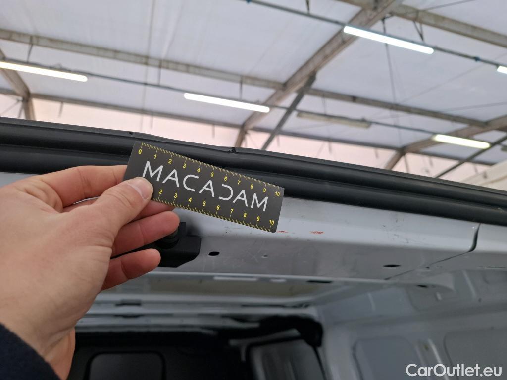  Ford  Transit FORD  Custom  2018  4P  Fourgon tôlé 20 ECOBLUE 130 300 L1H1 TREND BUSINESS #41