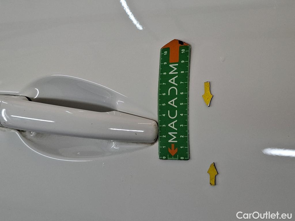  Peugeot  208  Affaire Premium 1.5 HDi 100CV BVM5 E6dT #34