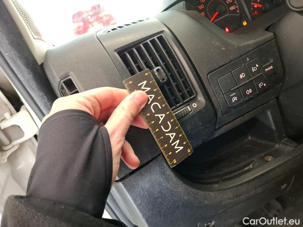  Peugeot  Boxer PEUGEOT  / 2014 / 4P / Fourgon tôlé BlueHDi 140 S&S ASPHALT 335 L2H2 #6