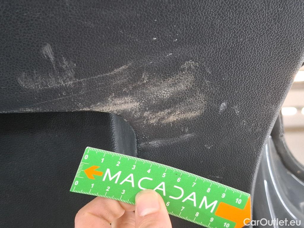  Volkswagen  Polo VOLKSWAGEN  / 2017 / 5P / Berline 1.0 TSI 95 #75