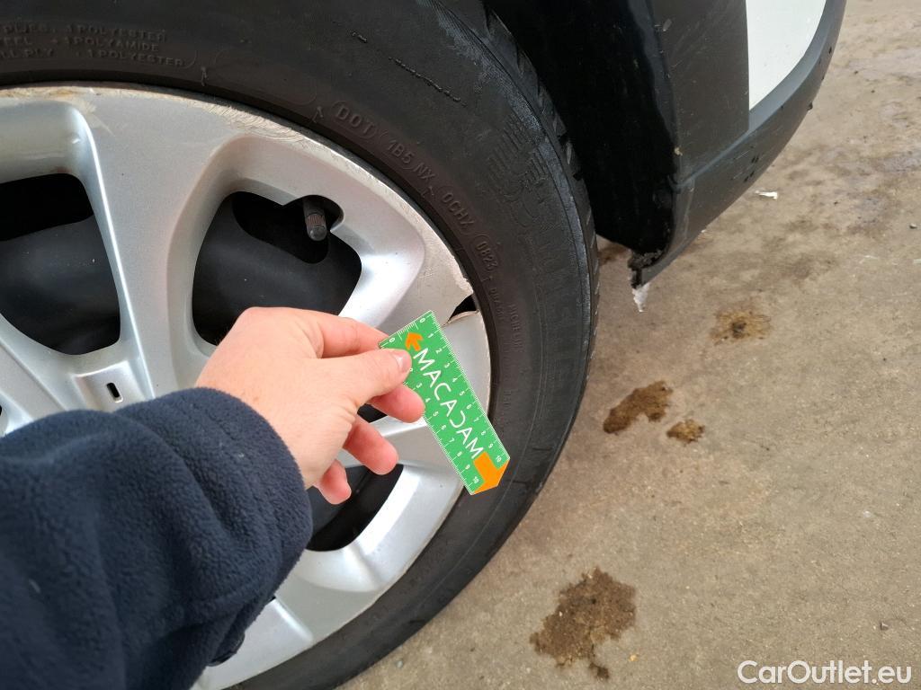  Citroen  C3  Société Feel 1.5 BlueHDI 100CV BVM5 E6dT #24