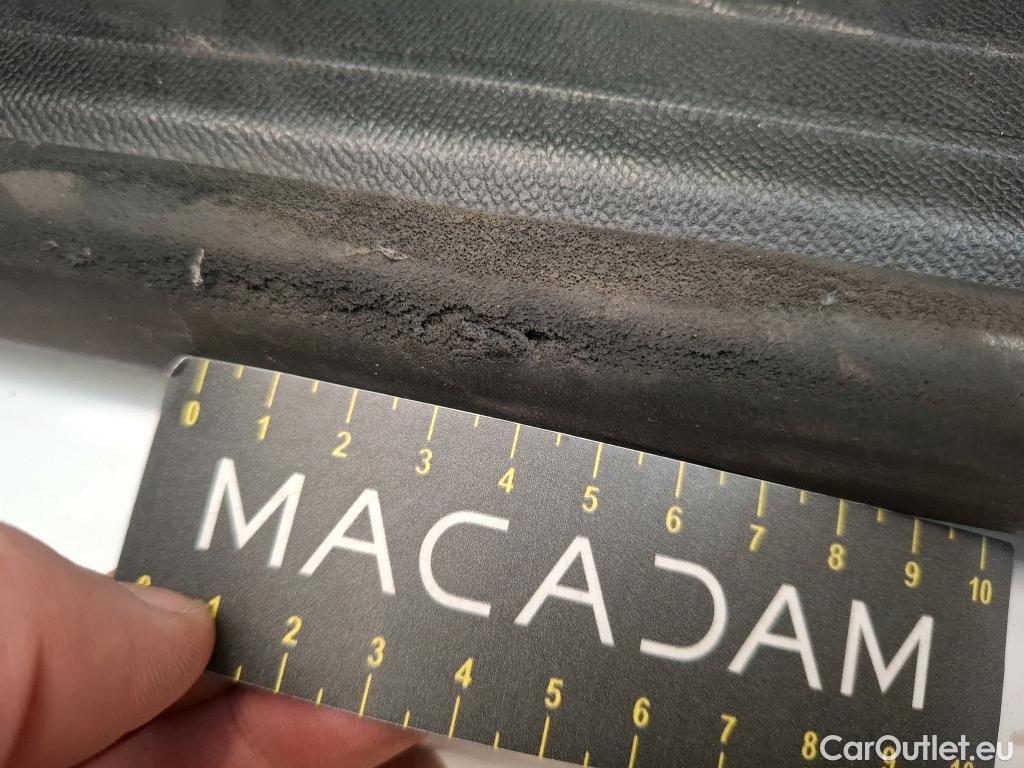  Peugeot  208  Premium 1.5 HDi 100CV BVM6 E6d #8