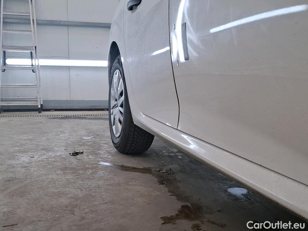  Peugeot  208  Premium 1.5 HDi 100CV BVM6 E6d #2