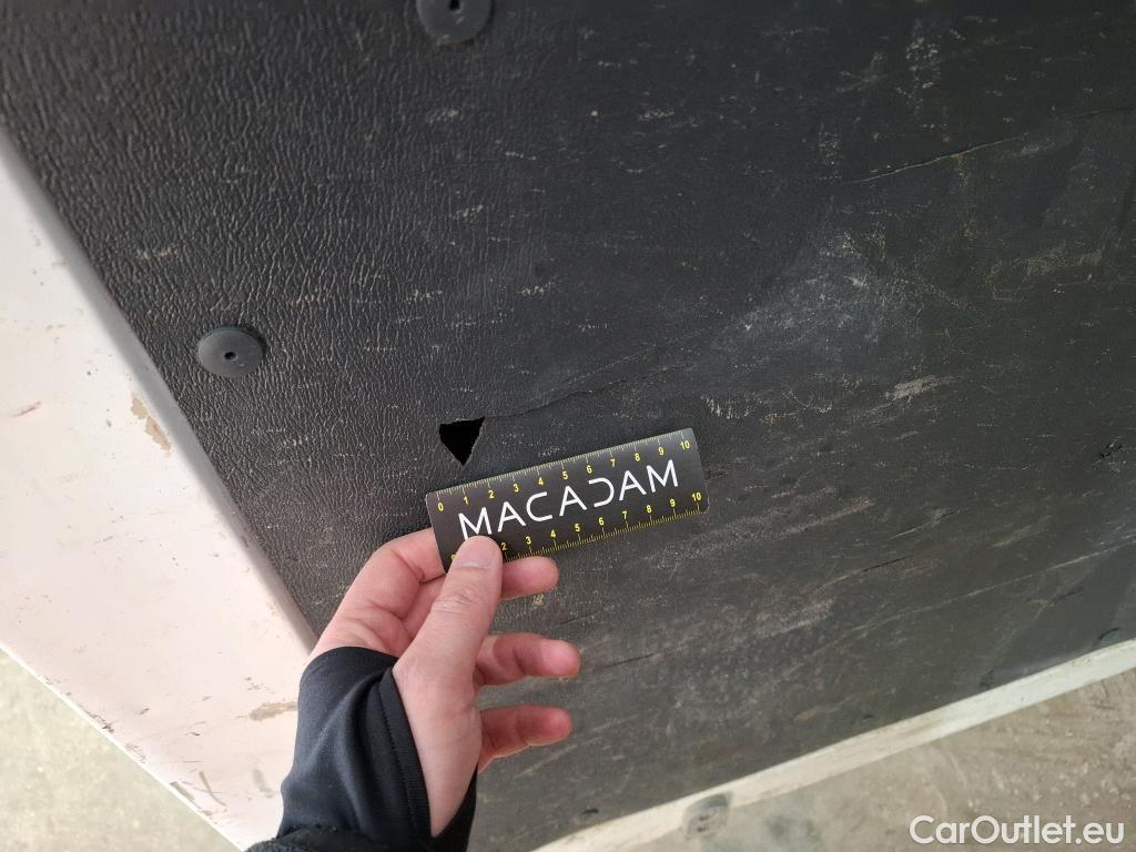  Peugeot  Boxer PEUGEOT  / 2014 / 4P / Fourgon tôlé BlueHDi 140 S&S ASPHALT 335 L2H2 #9