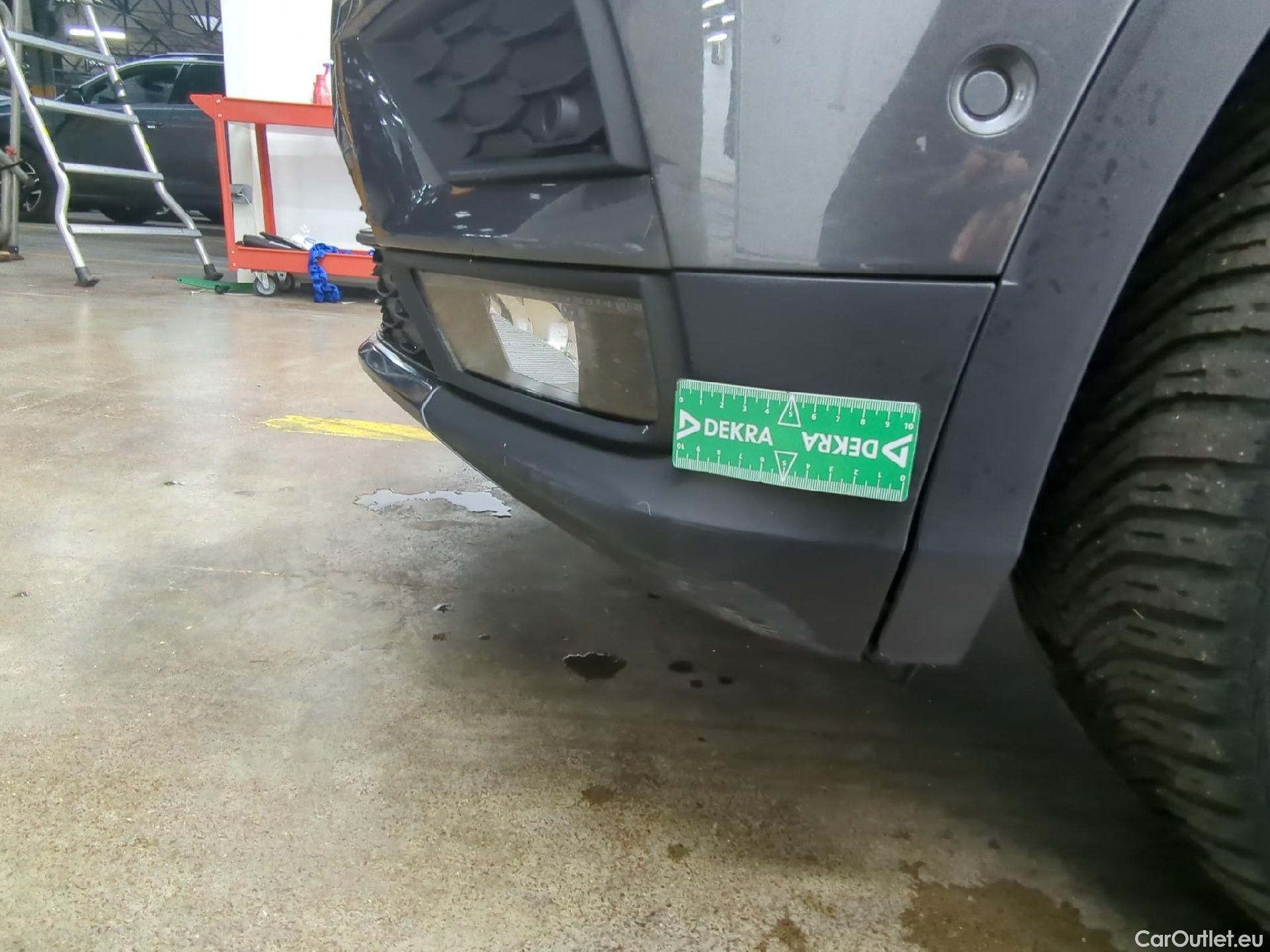  Volkswagen  Tiguan VOLKSWAGEN  5p SUV 2.0 TDI 150 DSG7 Carat Exclusive #25