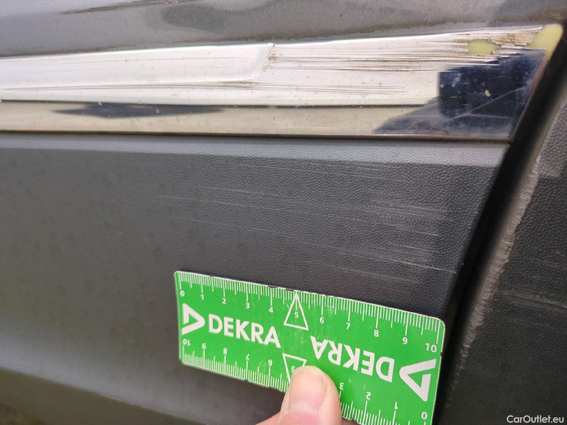  Volkswagen  Tiguan VOLKSWAGEN  Allspace / 2017 / 5P / SUV 1.5 TSI 150 EVO DSG7 Carat Exclusive #28