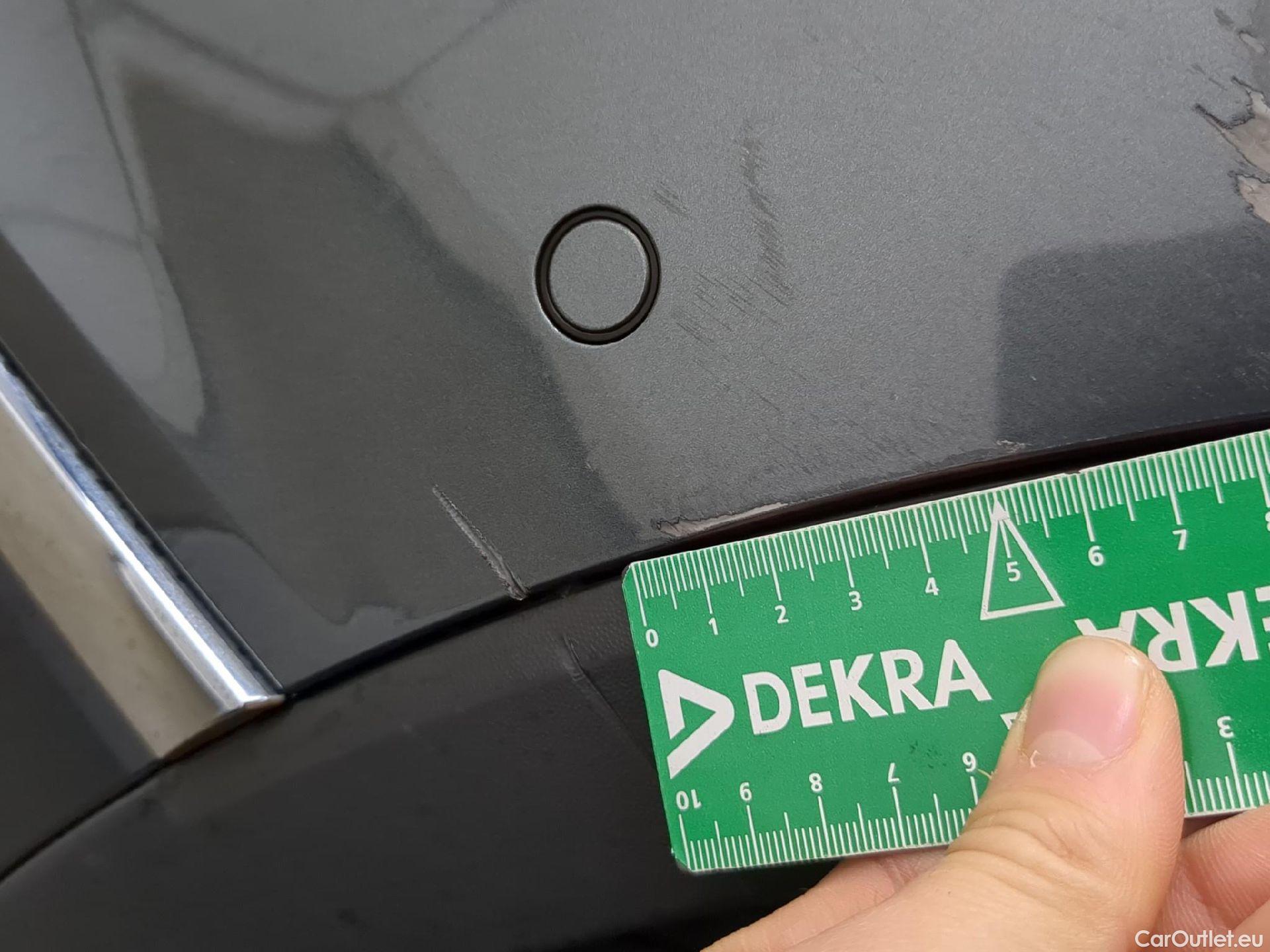  Volkswagen  Tiguan VOLKSWAGEN  5p SUV 2.0 TDI 150 DSG7 Carat Exclusive #13