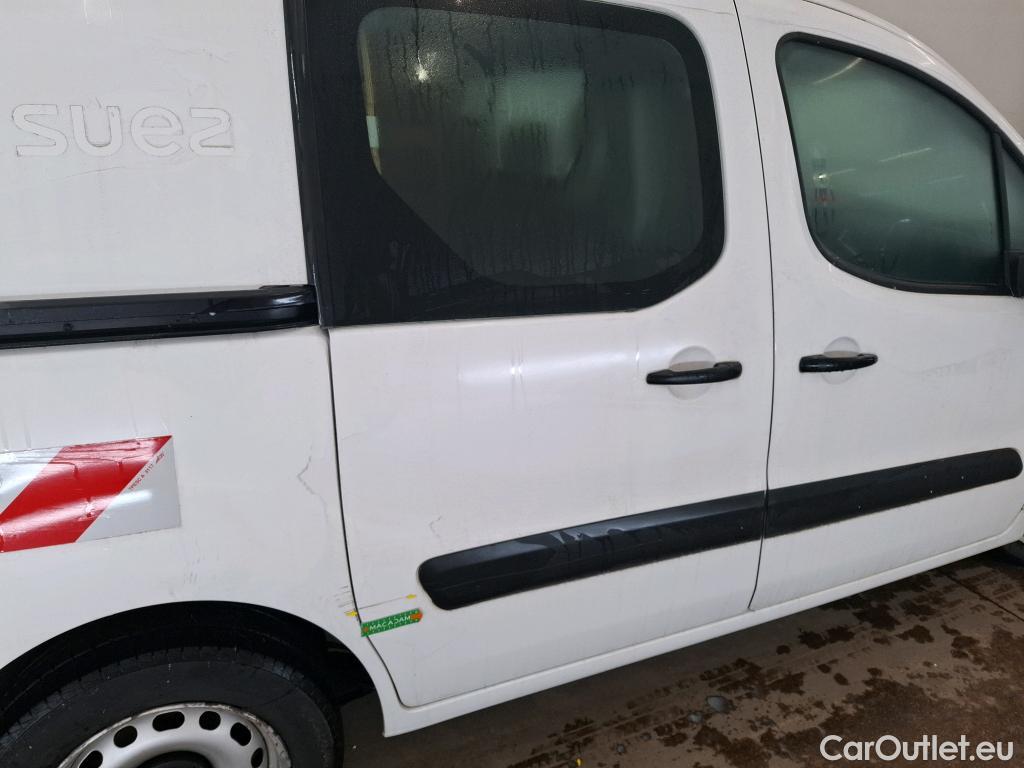  Citroen  Berlingo CITROEN  VU 3p Fourgonnette BlueHDi 100 BVM Club M #13