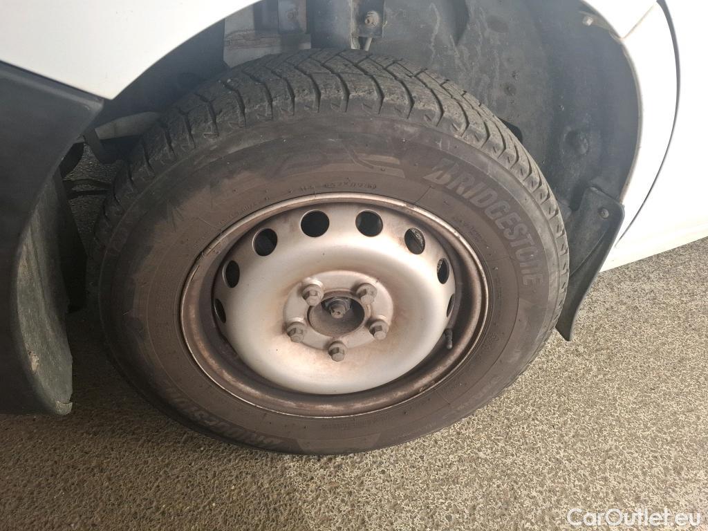  Nissan  NV400 NISSAN  / 2014 / 4P / Fourgon tôlé L2H2 2.3 dCi 165 EUVI S/S 3t5 N-Connecta #90