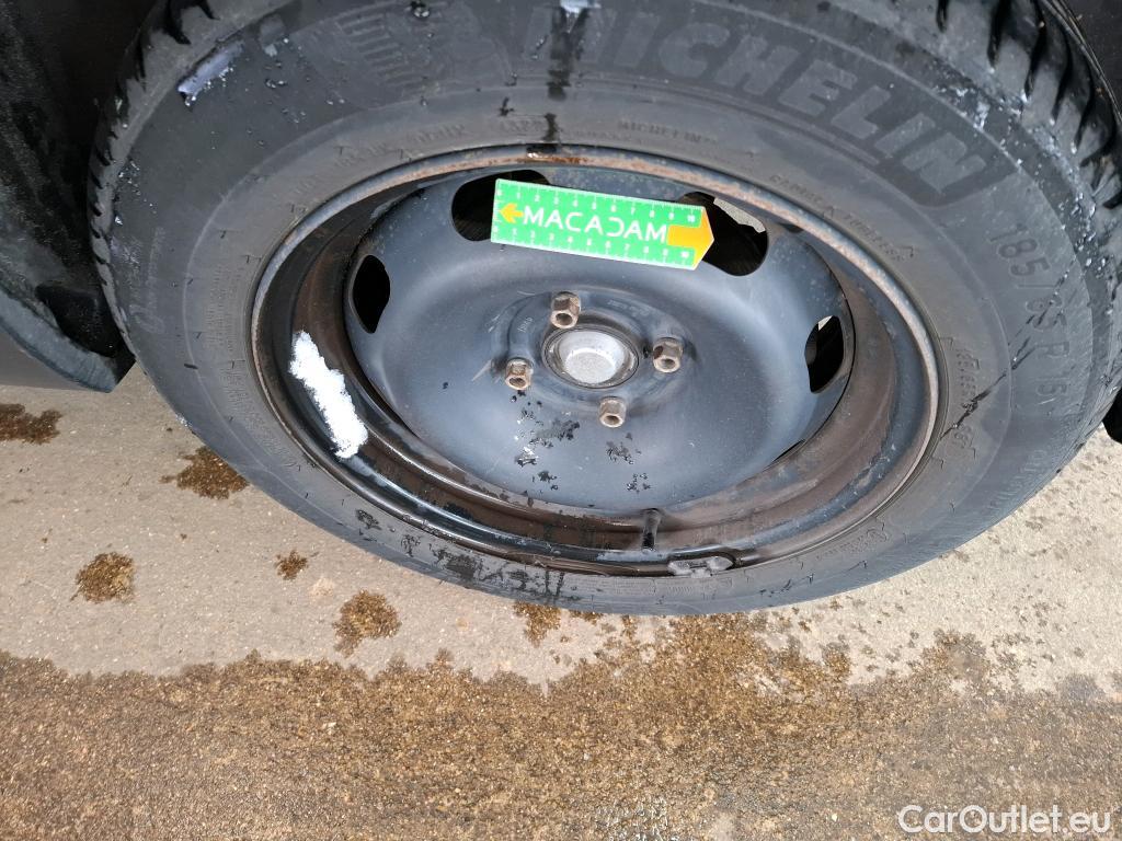  Citroen  C3  Société Feel 1.5 BlueHDI 100CV BVM5 E6dT #26