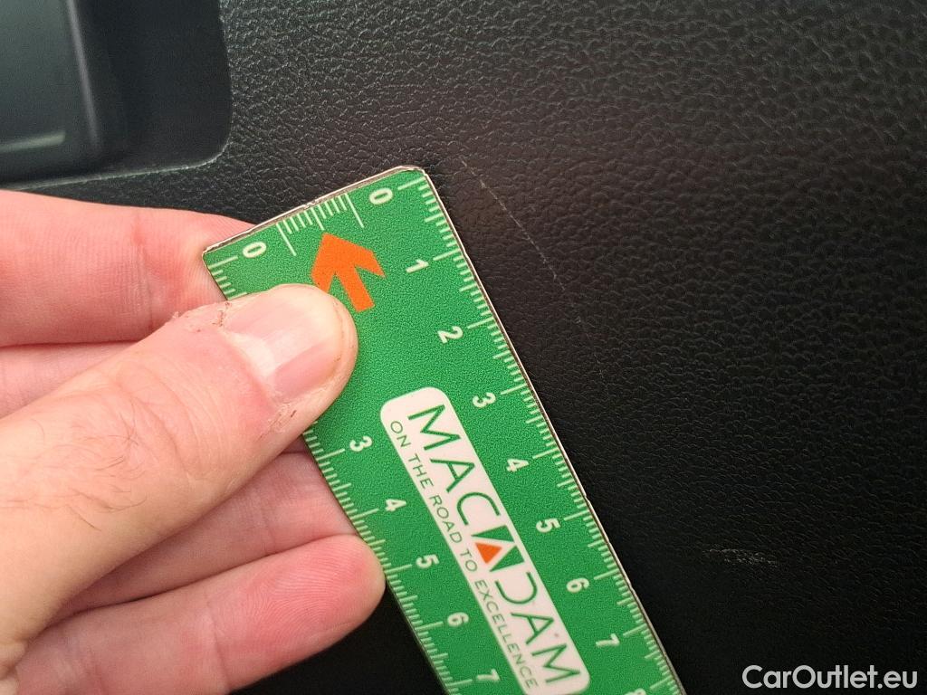  Volkswagen  Tiguan VOLKSWAGEN  / 2016 / 5P / SUV 2.0 TDI 150 DSG7 Confortline Business #7