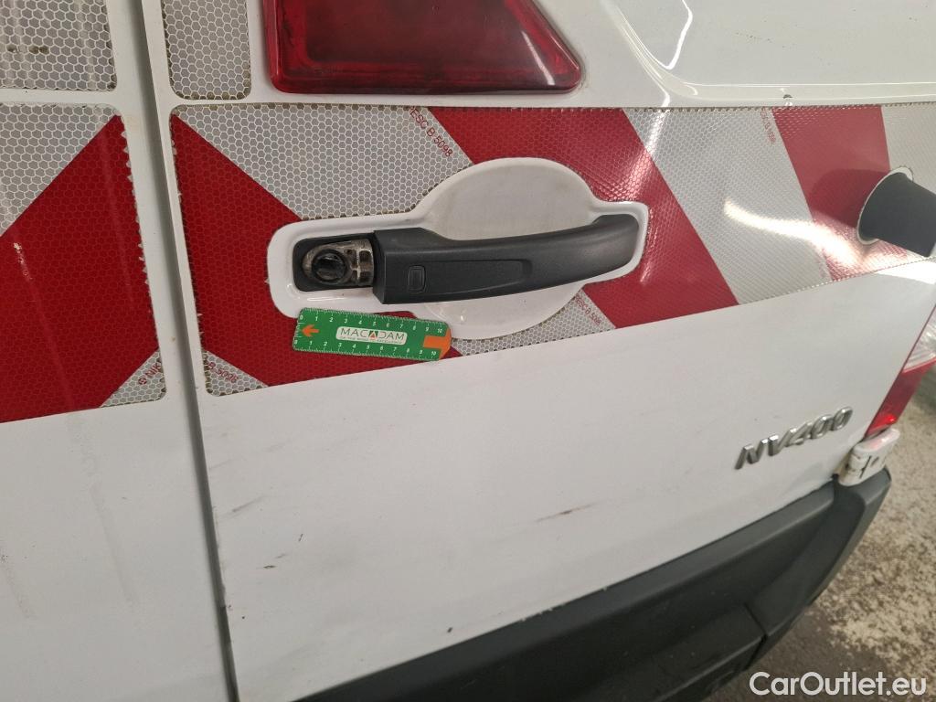  Nissan  NV400 NISSAN  / 2014 / 4P / Fourgon tôlé L2H2 2.3 dCi 165 EUVI S/S 3t5 N-Connecta #50