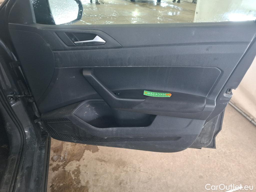  Volkswagen  Polo VOLKSWAGEN  / 2017 / 5P / Berline 1.0 TSI 95 #38