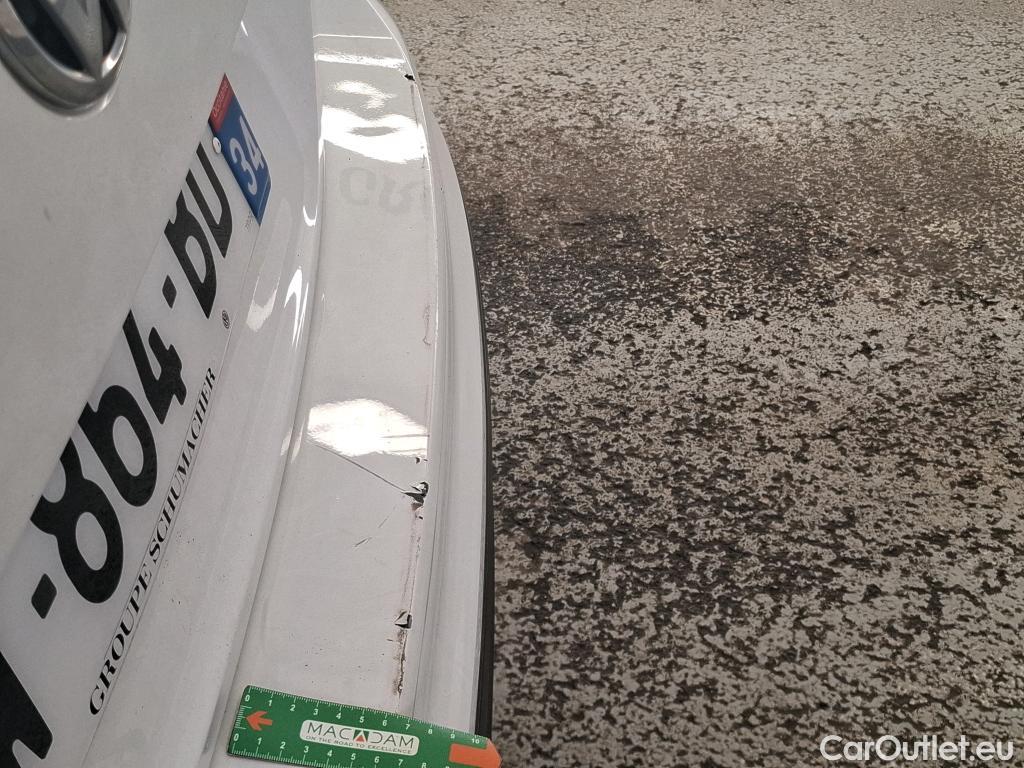  Volkswagen  Tiguan VOLKSWAGEN  / 2016 / 5P / SUV 2.0 TDI 150 DSG7 Confortline Business #2