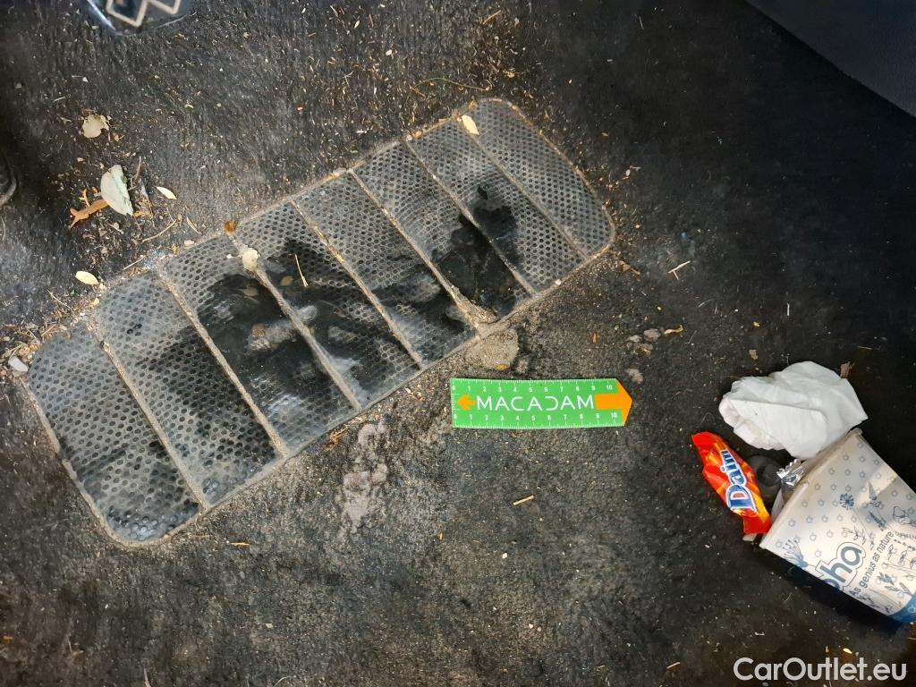  Volkswagen  Polo VOLKSWAGEN  / 2017 / 5P / Berline 1.0 TSI 95 #77