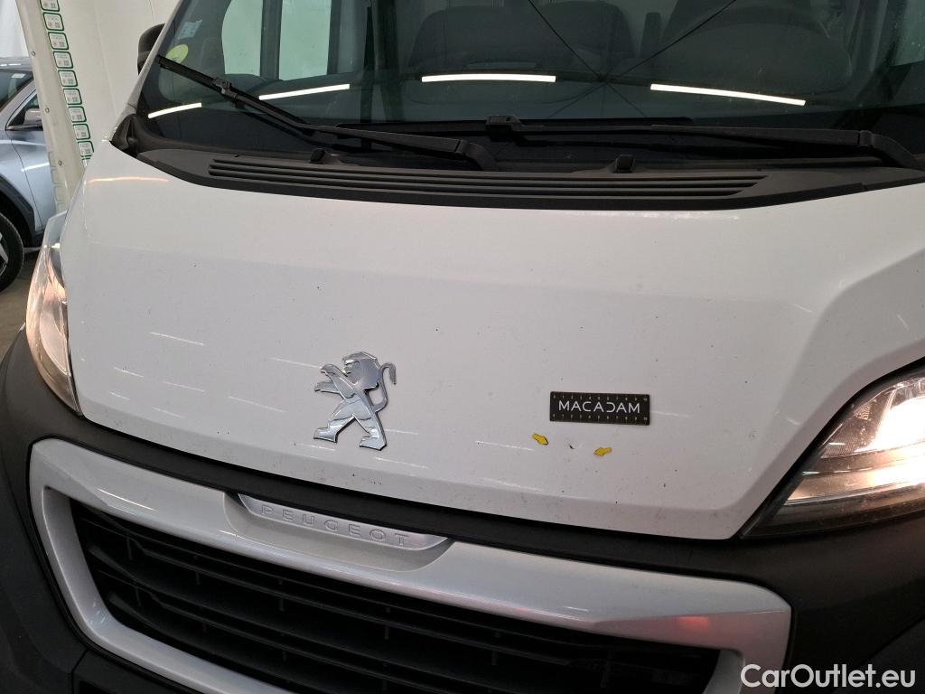  Peugeot  Boxer PEUGEOT  / 2014 / 4P / Fourgon tôlé BlueHDi 140 S&S ASPHALT 335 L2H2 #14