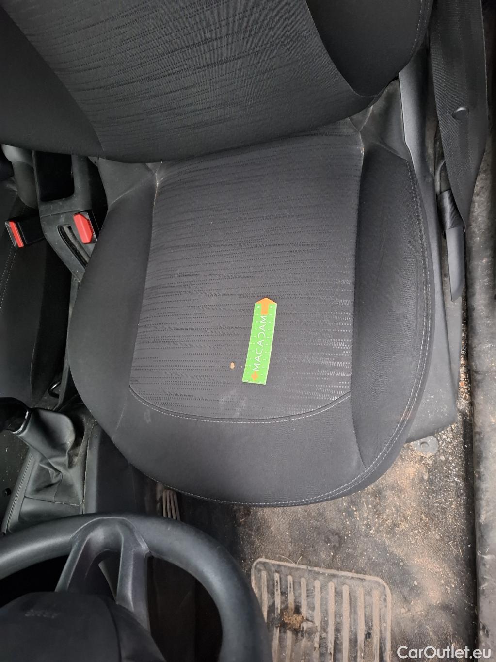  Peugeot  208  Affaire Premium 1.5 HDi 100CV BVM5 E6dT #4