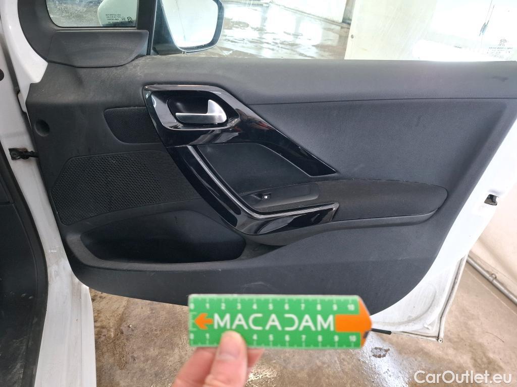  Peugeot  208  Affaire Premium 1.5 HDi 100CV BVM5 E6dT #26