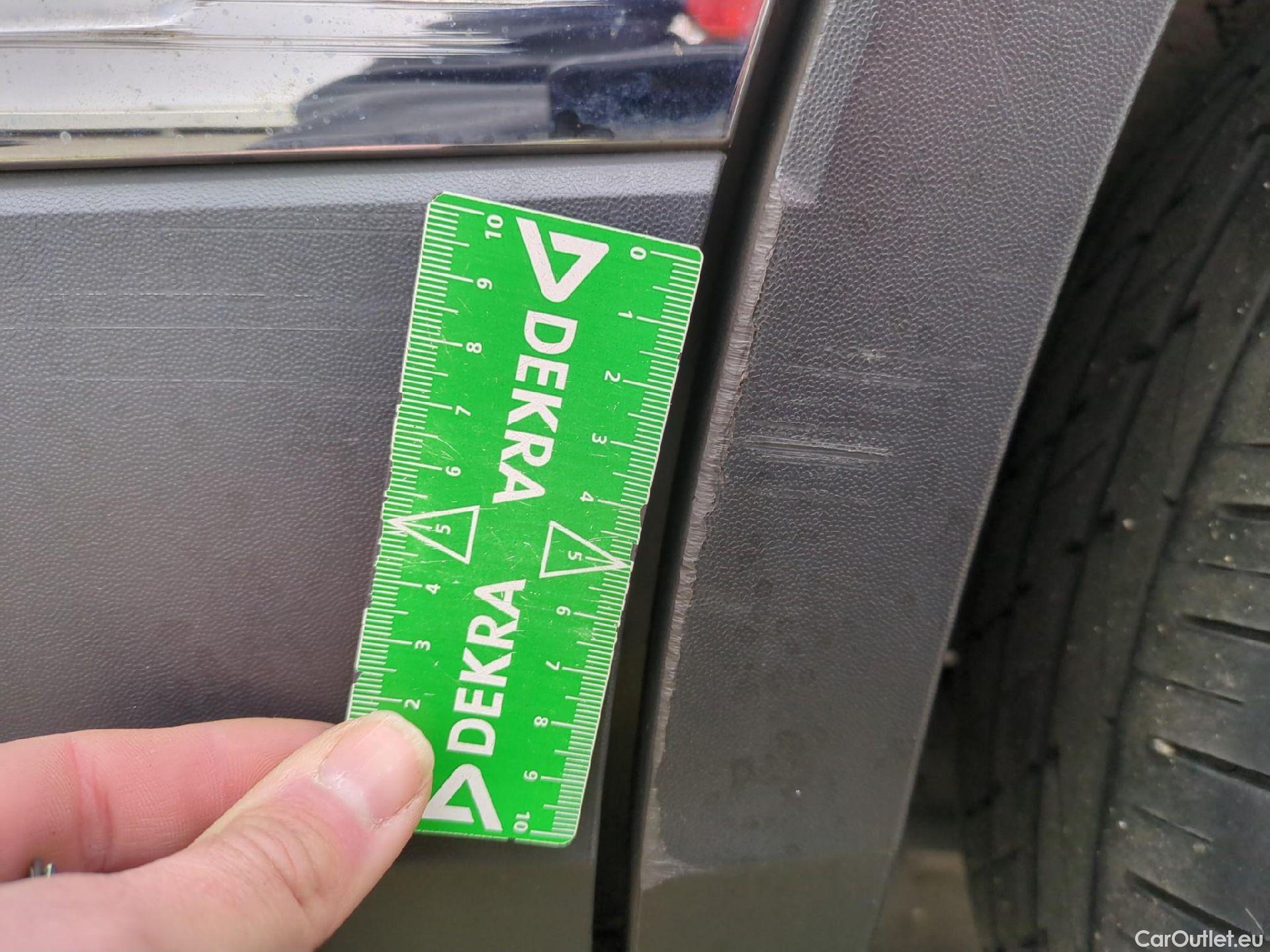  Volkswagen  Tiguan VOLKSWAGEN  Allspace / 2017 / 5P / SUV 1.5 TSI 150 EVO DSG7 Carat Exclusive #30