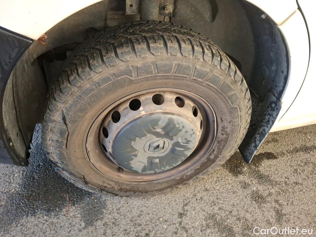  Renault  Master  III Fourgon L3H3 3 5 Grand Confort 2.3 dCi 130CV BVM6 E6 #56