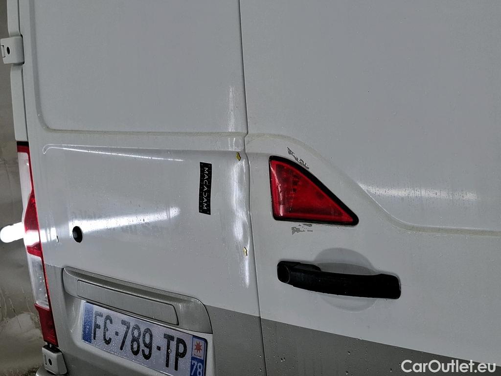  Renault  Master RENAULT  / 2014 / 4P / Fourgon tôlé &FG GCf Trac F3500 L2H2 dCi 110 Euro6 #26