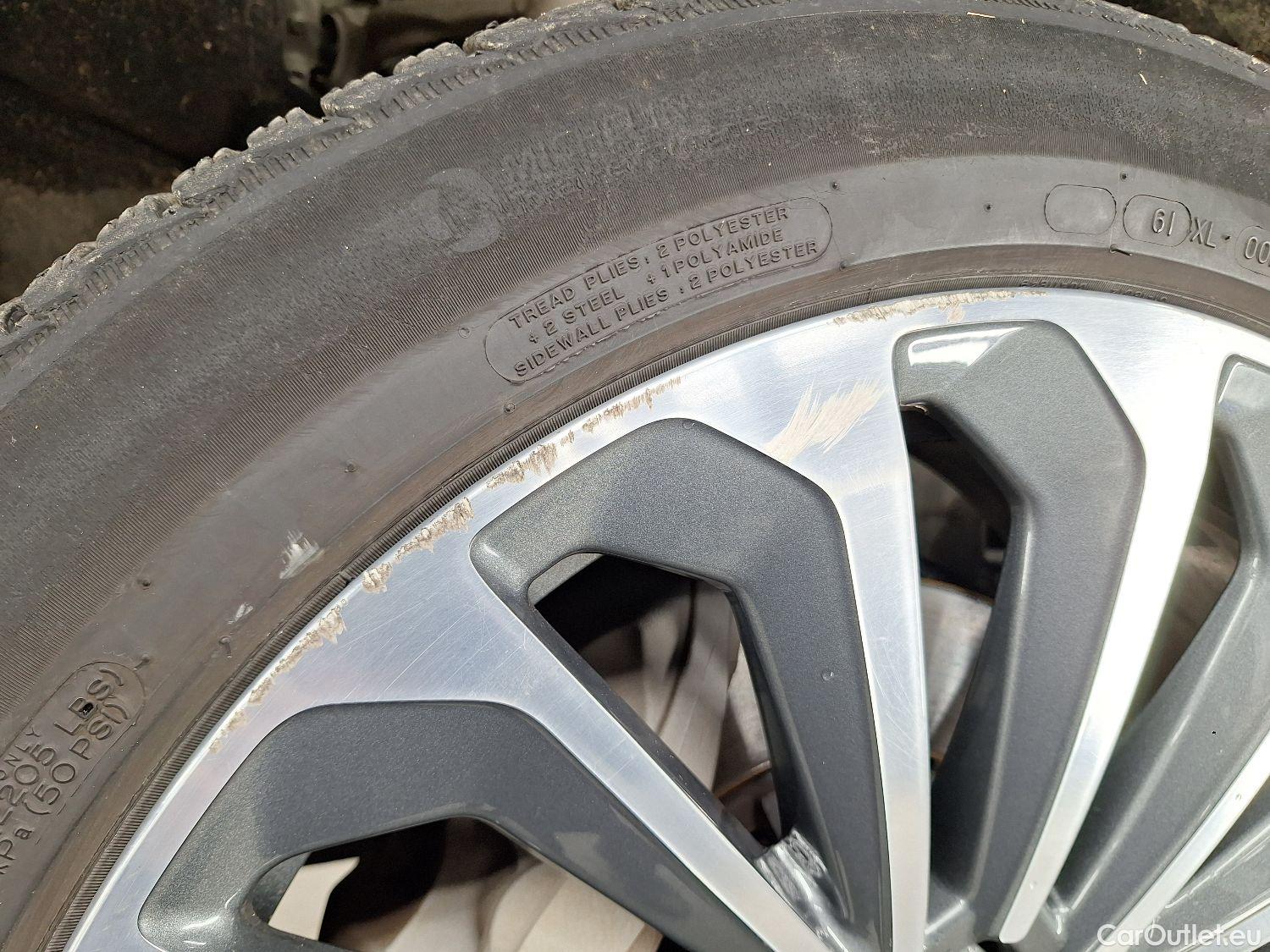  Audi  E-TRON Audi,  '19 BEV, Audi  55 Quattro Advanced 5d #2