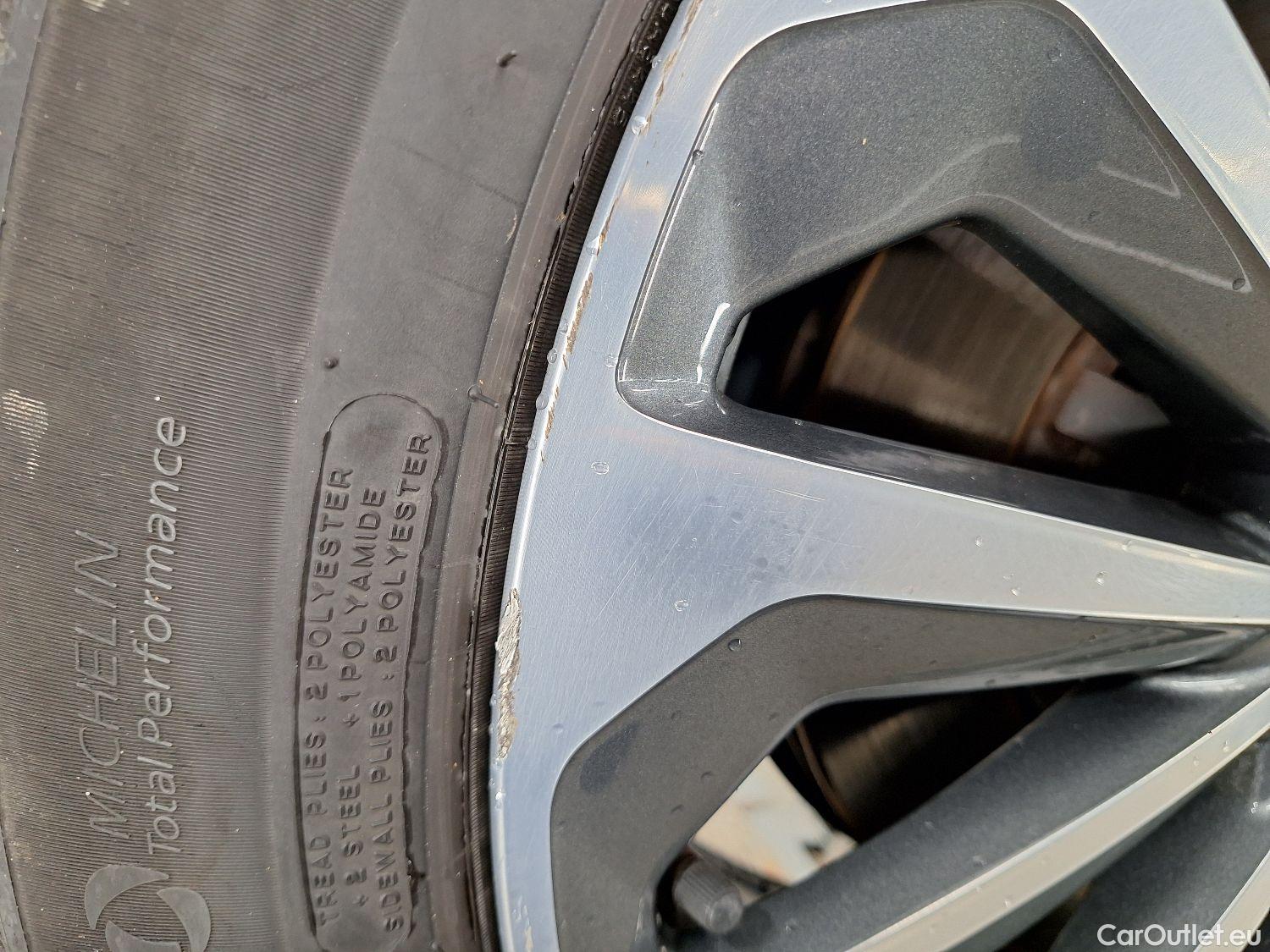  Audi  E-TRON Audi,  '19 BEV, Audi  55 Quattro Advanced 5d #6