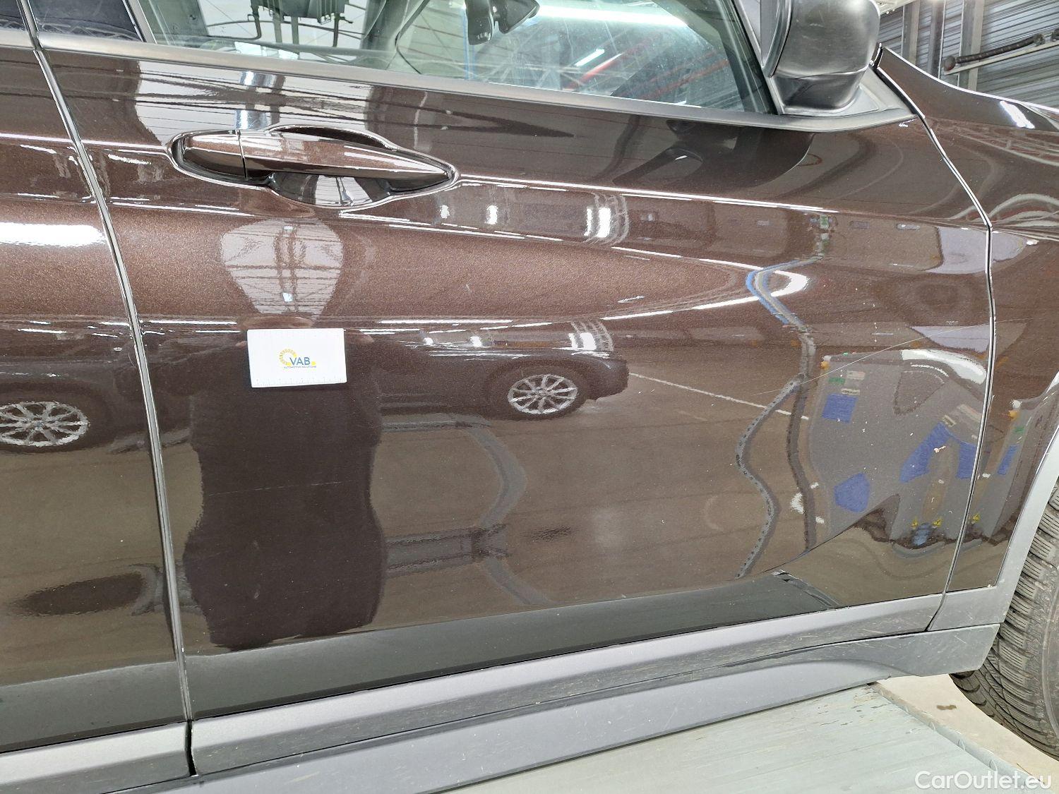  Bmw  X1 BMW,  FL'19, BMW  sDrive16dA (85 kW) 5d #12