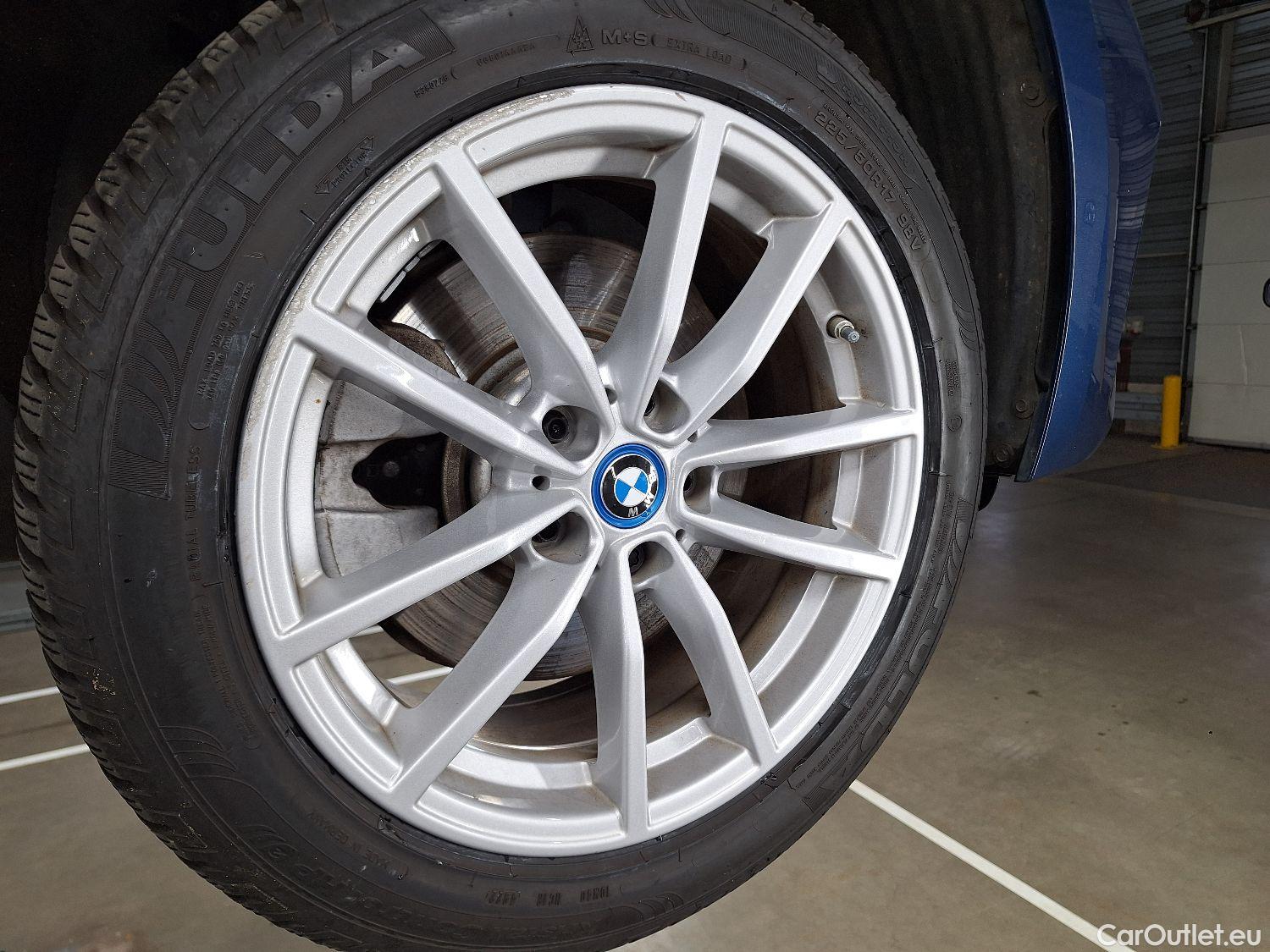  Bmw  Serie 3 BMW, 3-serie FL'22 PHEV, BMW 3 Reeks Berline 320e (150 kW) 4d #1