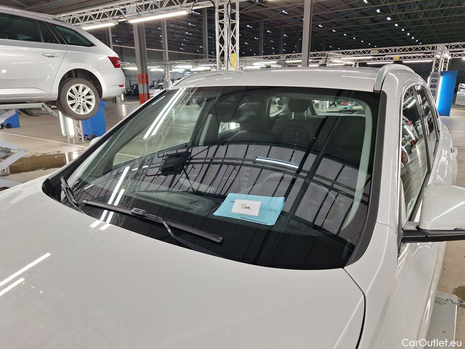  Bmw  X1 BMW,  FL'19, BMW  sDrive16dA (85 kW) 5d #14